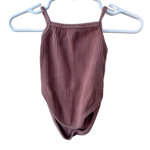 Raised by Water 100% cotton ribbed tank in mauve 3-6m - Picture 1 of 6